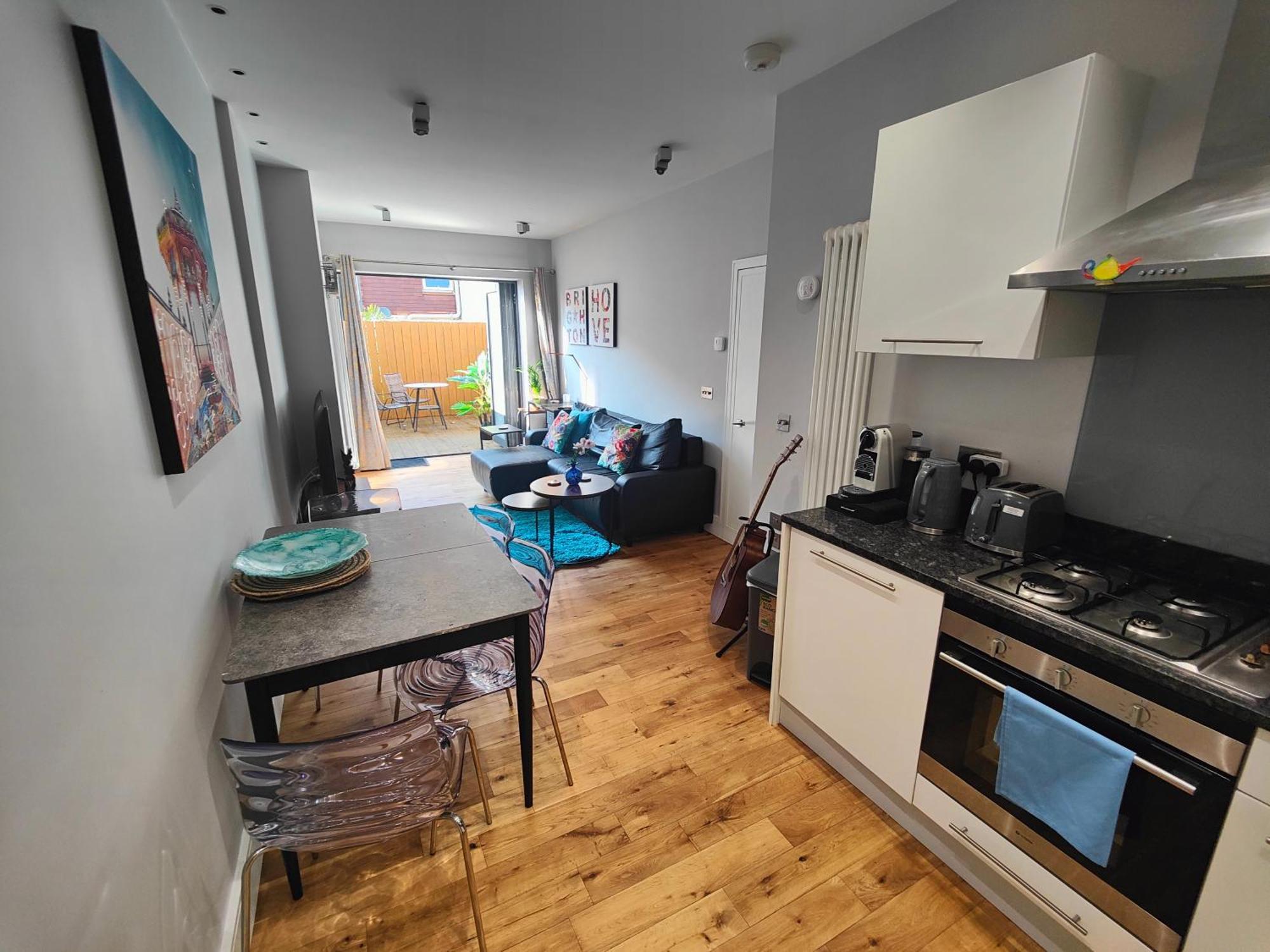 Modern Central Brighton Patio Apartment برايتون المظهر الخارجي الصورة