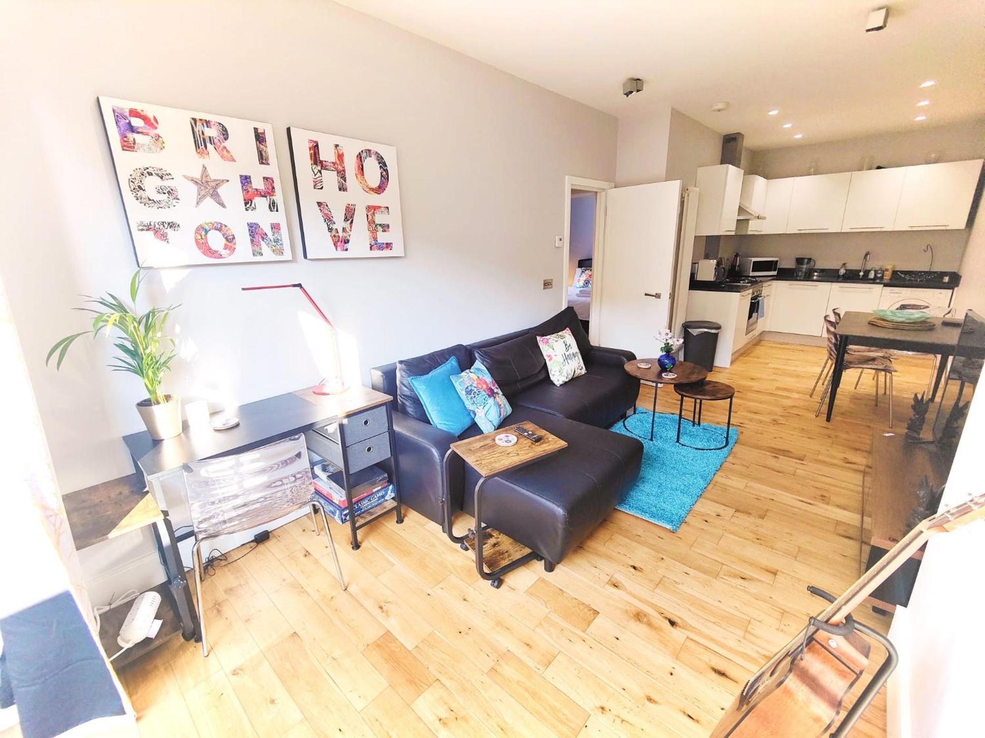 Modern Central Brighton Patio Apartment برايتون المظهر الخارجي الصورة